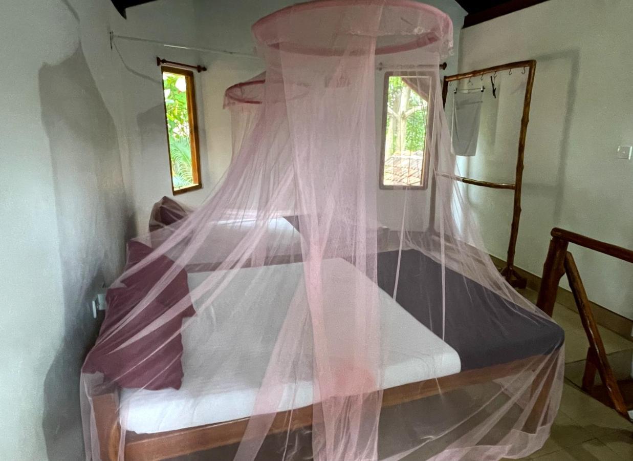 New Roy Guest House Kalkudah  Extérieur photo