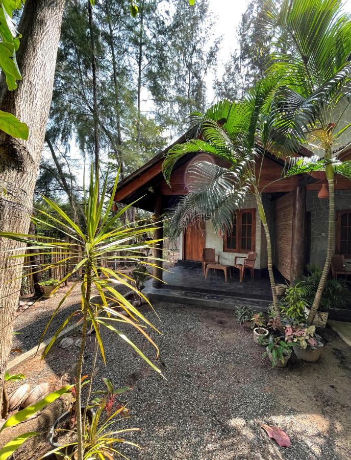 New Roy Guest House Kalkudah  Extérieur photo